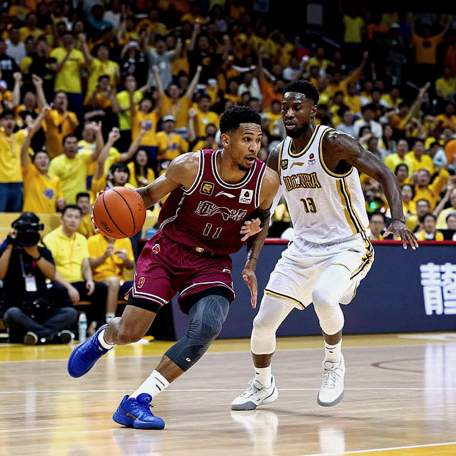 छह मिनट, तीन टेक्निकल और 2,000 मैचों की एक पंक्ति: NBA का फ्लॉपिंग नियम कहां फिसलता है